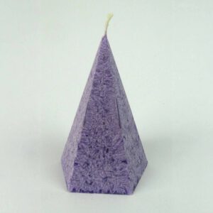 Kristallkerze Pyramide klein lila